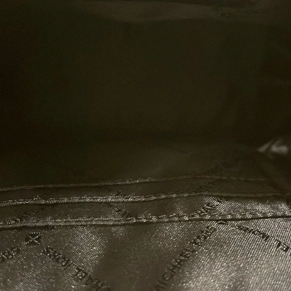 Michael Kors Avril Small leather Top-Zip Satchel Black